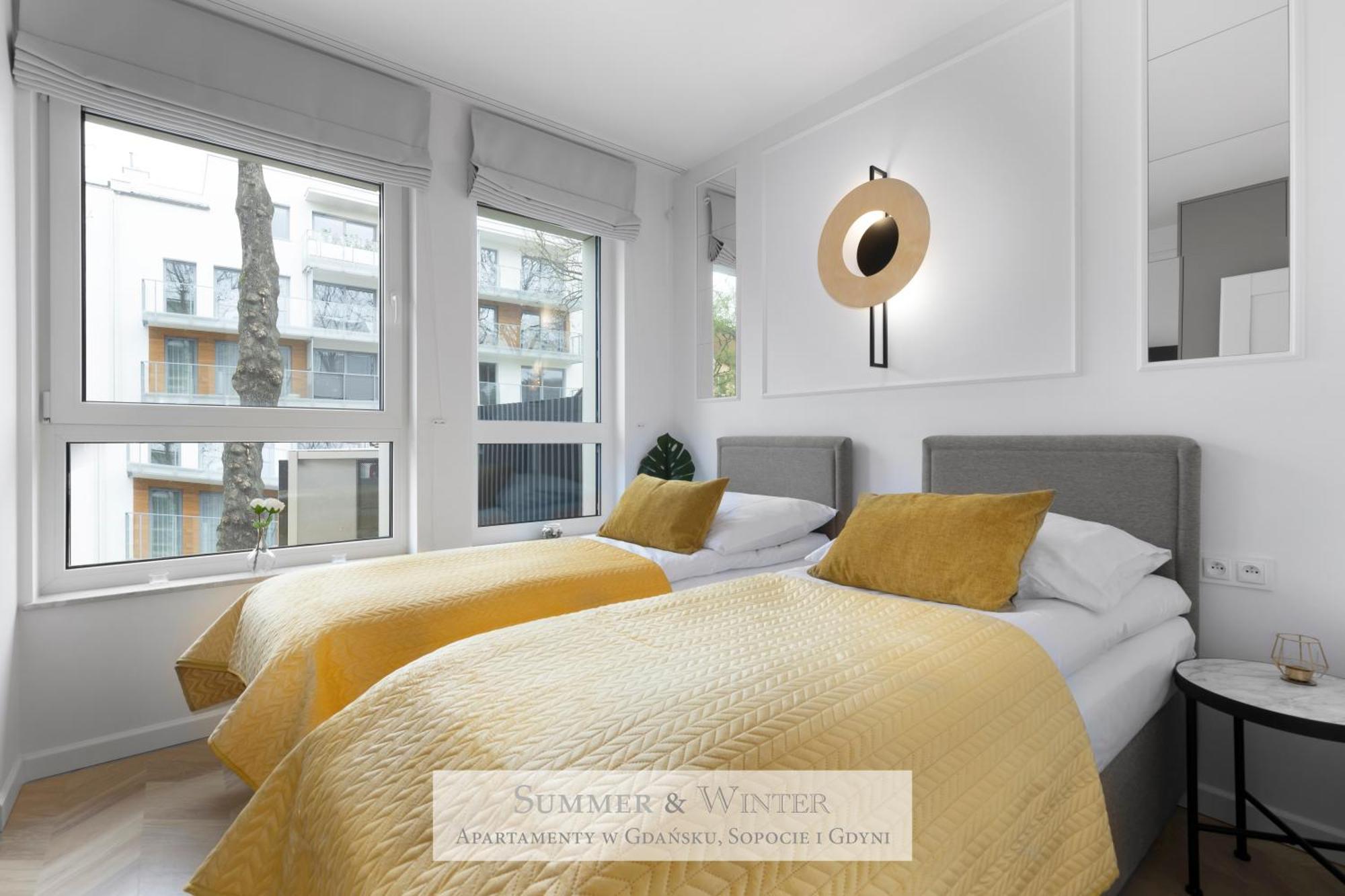 4 Stars, New Luxury Butterfly & Bike Apartments, Gdynia Orlowo, 15 Wyposazonych Mieszkan, Z Sypialnia, Winda I Platnym Parkingiem, Wysoki Standard Summerwinter, Blisko Molo Orlowo, Drog Rowerowych, Stadniny I Golf Park ภายนอก รูปภาพ