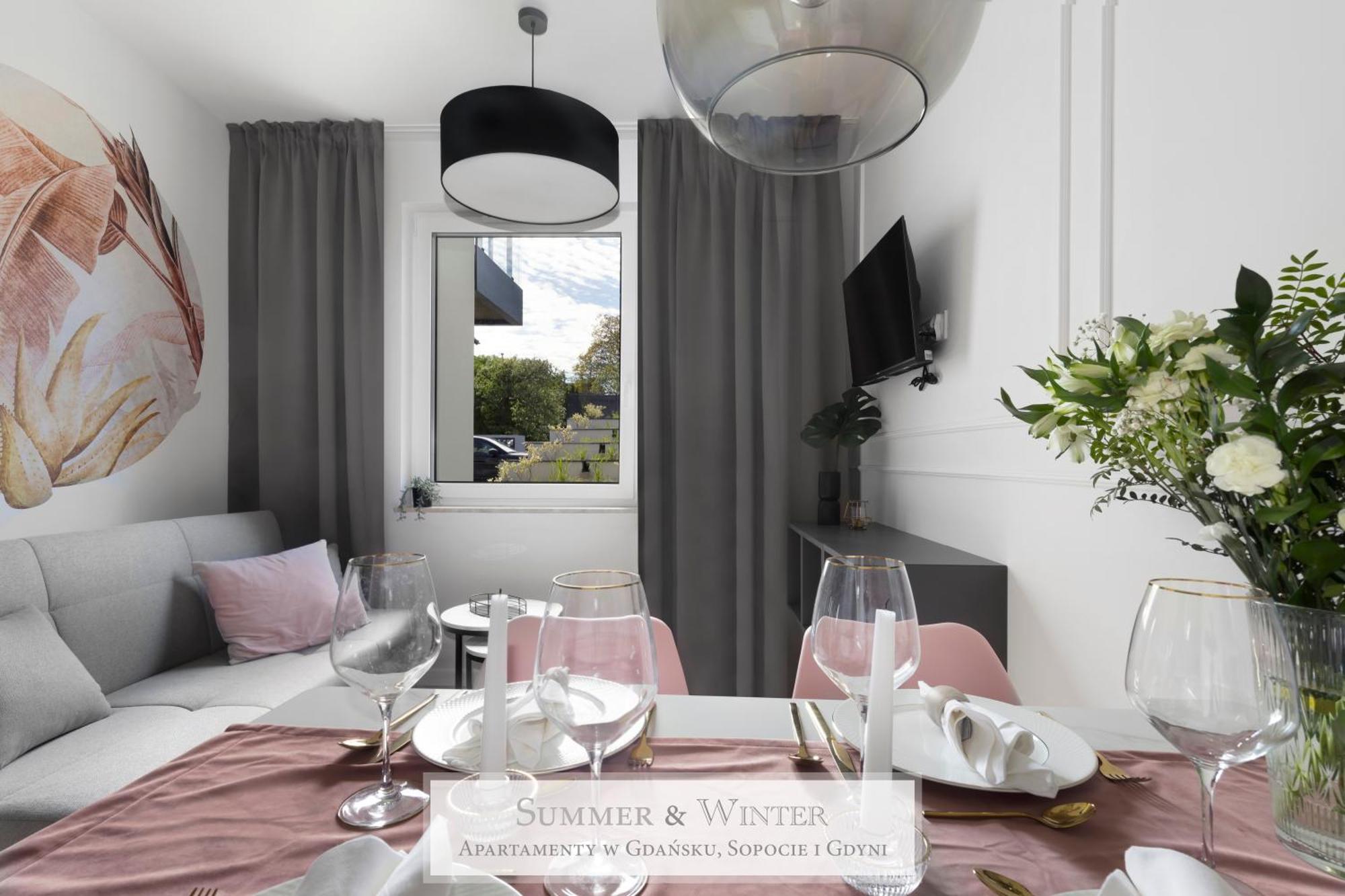 4 Stars, New Luxury Butterfly & Bike Apartments, Gdynia Orlowo, 15 Wyposazonych Mieszkan, Z Sypialnia, Winda I Platnym Parkingiem, Wysoki Standard Summerwinter, Blisko Molo Orlowo, Drog Rowerowych, Stadniny I Golf Park ภายนอก รูปภาพ